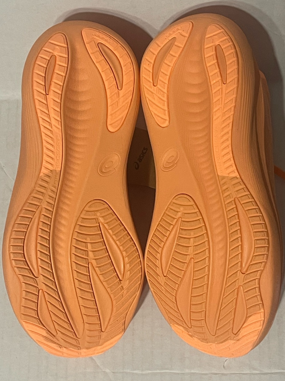 ASICS Nimbus 27 Lite Show - Women’s 7 - Lite Show/Mojave - NIB - Picture 7 of 8
